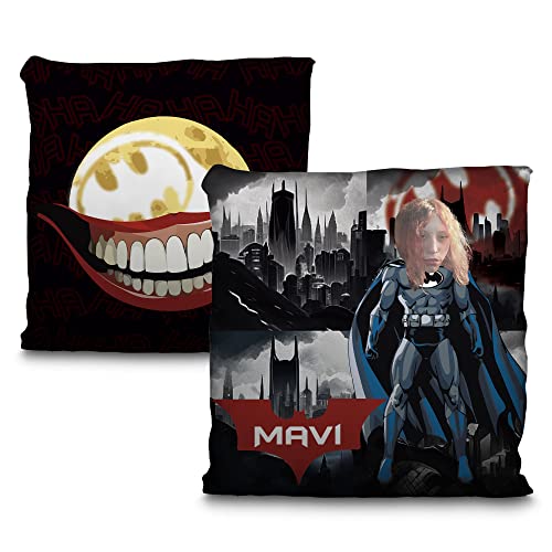 LolaPix Batman-Kissen. Personalisiertes Kissen mit Foto und Namen. Originelle Geschenke. Disney-Prinzessinnen. Superhelden. 100% beidseitiger Druck. Inklusive Füllung. Batman von LolaPix