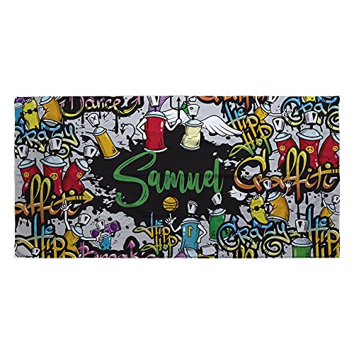 LolaPix Strandtuch Graffiti. Strandtuch mit Namen. Personalisiertes Strand Badetuch. Personalisierte Handtuch. Personalisierte Geschenke. Verschiedene Designs und Größen. Graffiti von LolaPix