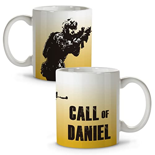 Personalisierte Tasse mit Name/Text.Lustige Tassen. Tasse Gamer. Personalisierte Geschenke für Fans. Keramiktasse. CALL OF YOUR NAME von LolaPix