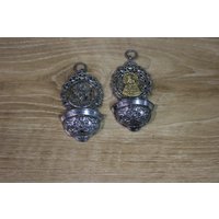 Paar Seliger, Metallselige, Selige Der Jungfrau, Heilige Jungfrau Säule, Verlassenen Paar Seliger, Metallselige, Selige Der Jungfrau, Heilige Jungfrau Säule, Verlassenen von LolaReligiousAntique