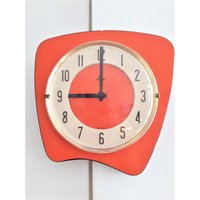 Jaz Vintage-Wanduhr Aus Den 1960Er Jahren - Made in Germany von LolaVintageDesign