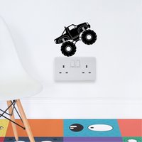 Monster Truck - Steckdose Abnehmbare Kinder Schlafzimmer Vinyl Wandtattoo Aufkleber Wohnkultur Kunst von LondonDecal