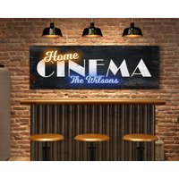 Personalisiertes Heimkino-Zeichen, Familientheater-Raumschild, Filmraum-Wanddekoration Für Zuhause, Rustikales Vintage-Kinodekor, Moderne von LoneStarWallArtCo