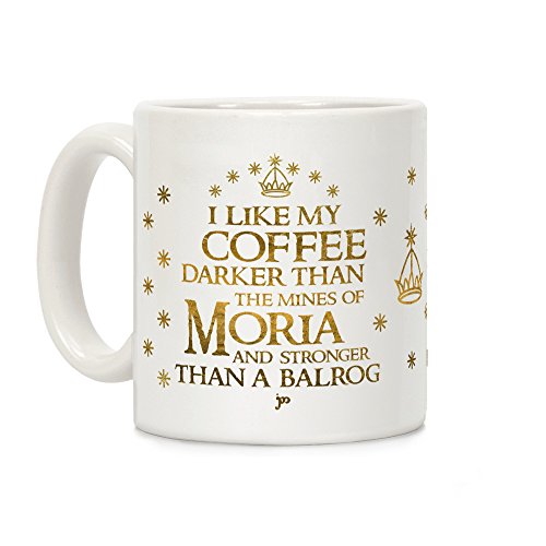 LookHUMAN Tasse mit Aufschrift "Herr der Ringe" – Epic Sips mit Aufdruck "I Like My Coffee Darker Than The Mines Of Moria", 325 ml LookHUMAN Tasse mit Aufschrift "Herr der Ringe" – Epic Sips mit Aufdruck "I Like My Coffee Darker Than The Mines Of Moria", 325 ml von LookHUMAN