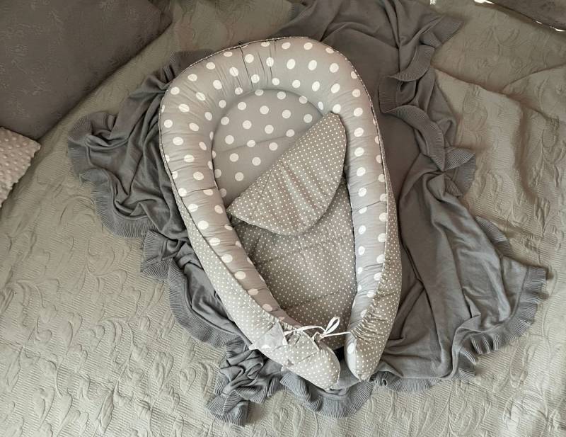 Loolay Bettnestchen Punkte/ Mini Pünktchen GRAU BAUMWOLLE Nestchen SETS, (SOLO oder im SETS, Neugeborene Babyaustattung Geschenk Reisebett Kuschelnest), 100% Europäische Stoffe und Kleinserien-Nähen! von Loolay