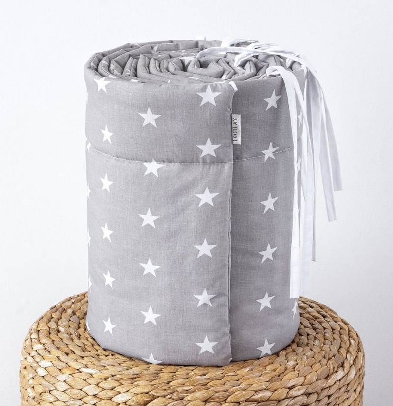 Loolay Bettnestchen STERNE Weiß Baumwolle GRAU Nestchen Babybett BETTUMRANDUNG, (PREMIUM Babyausstattung Erstausstattung für Kinderbett 140x70 o. 120x60 cm, Umrandung Kopfschutz Bett Schutz Bettschlange 420, 360, 210, 180x30cm), Premium GESCHENK für Eltern und Neugeborene Baby! von Loolay