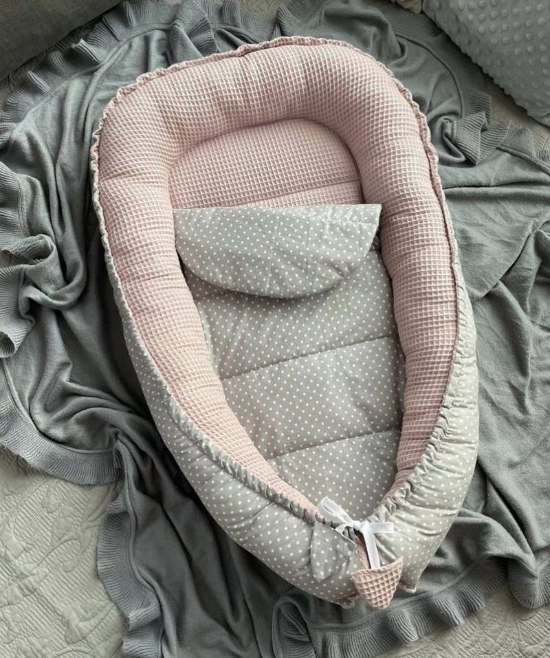 Loolay Bettnestchen WAFFELPIQUE Baumwolle BABYNEST Babykokon Neugeborene Babyaustattung, (Reisebett Nestchen SOLO/ o. in Geschenk SETS, 2-tlg., 4 Jahreszeiten ATMUNGSAKTIVER ROSA WAFFELSTOFF), 100% Europäische Stoffe und Kleinserien-Handnähen! von Loolay