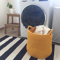 Großer Aufbewahrungskorb Aus Gehäkelter Baumwolle Moderner Home Organizer von LoopingHome