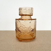 Wunderschöne Glas Vase/Gepresstes Vintage Glas Schwer Fisch Bernstein Wohnkultur von Loppislover