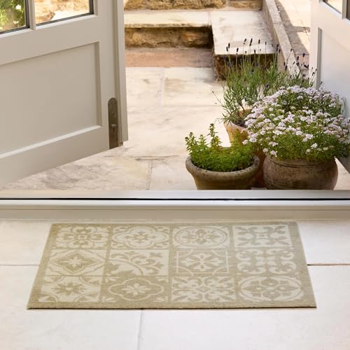 Lord of Rugs Waschbare Antirutschmatte für Eingangsbereich, Flur, Läufer, Bad oder Küche, leicht zu reinigen, langlebig, saugfähig, schmutzabweisend, Schmutzmatte (mediterrane Fliese, 50 x 75 cm) von Lord of Rugs