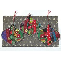 Weihnachtsschmuck-Trio Scrappy Crazy Quilt 3Er-Set, Verzierte Collage Mit Stickerei, Verzinktes Metall, Gequiltetes Weihnachtsdekor von LorraineAliceDesigns