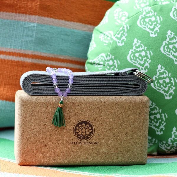 Yogablock KORK NATUR Standard Lotus Design® - 23x12x7,5 cm von Lotus Design®