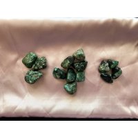 Getrommelter Smaragd von LotusMoonSisters