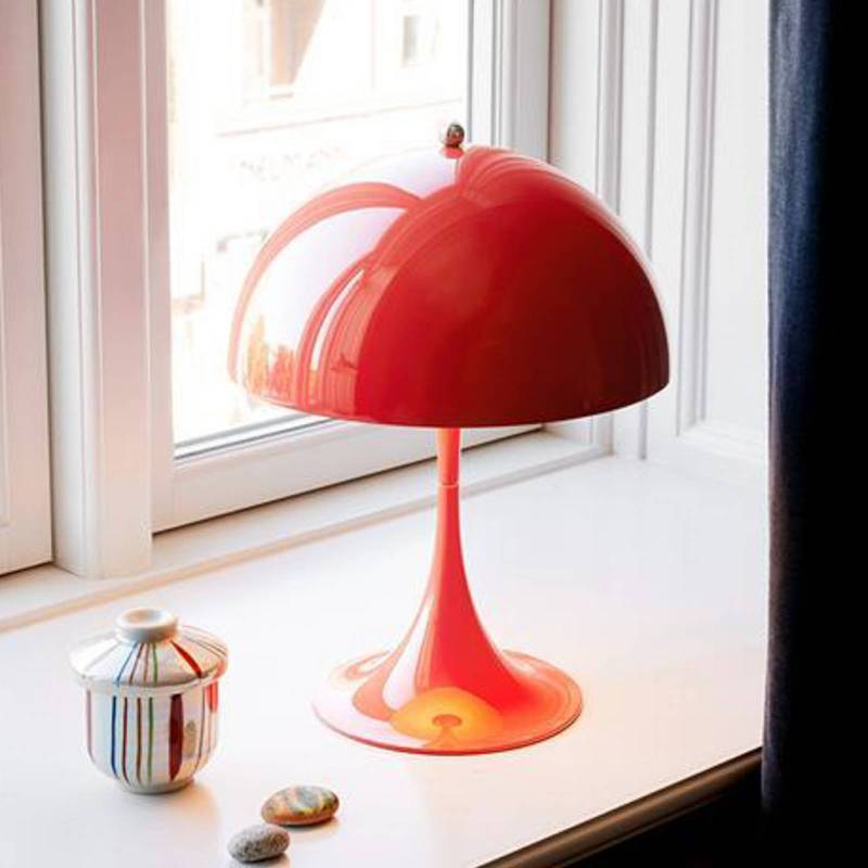 Louis Poulsen Akkulampe Panthella PORTABLE 250 korallenrot von Louis Poulsen