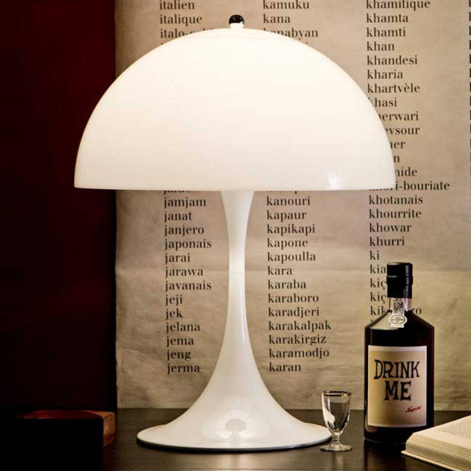 Louis Poulsen Panthella - Design-Tischleuchte Louis Poulsen Panthella - Design-Tischleuchte von Louis Poulsen