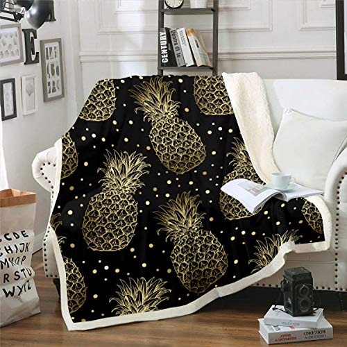 Gold Ananas Flanell Fleecedecke Tropenfruchtdruck Decke Frische Ananas Muster Wohndecke für Couch Bett Sofa Goldene Tupfen Kuscheldecke 150x200cm Decke von Loussiesd