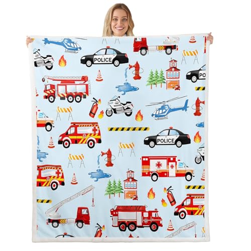 Loussiesd Kinder Feuerwehrauto Druck Decke 100x130cm Polizei Auto LKW Muster Kuscheldecke Motorrad und Flugzeug Wohndecke für Jungen Teens Dekor Verkehrsfahrzeuge Autos Loussiesd Kinder Feuerwehrauto Druck Decke 100x130cm Polizei Auto LKW Muster Kuscheldecke Motorrad und Flugzeug Wohndecke für Jungen Teens Dekor Verkehrsfahrzeuge Autos von Loussiesd