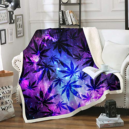 Loussiesd Marihuana Blatt Kuscheldecke 130x150cm Teens Cannabis Galaxy Flanell Fleecedecke Marihuana Weed Blatt Wohndecke Sanft Chic Lila Blau Raumdekoration Decke Für Jungen Teenager Kinder von Loussiesd