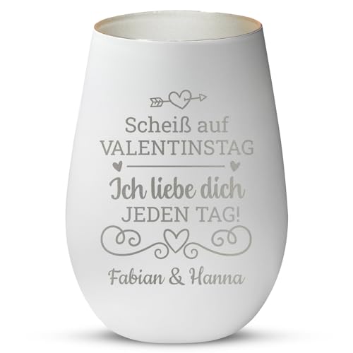 Love Faith Valentinstag Windlicht Weiß/Silber - Personalisiertes Windlicht für Teelichter mit Namen-Gravur - Geschenk für Paare von Love Faith