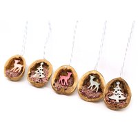 Tannenbaumschmuck Walnuss Reh Rosa Silber Weihnachtsbaumschmuck Weihnachtsdeko Walnussschale 5 Stück 3, 78 Euro/Stück von LoveAndCraftsShop