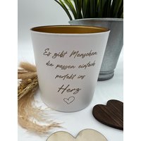 Windlicht "Perfekt Ins Herz" - Für Menschen, Die Unser Herz Berühren Windlicht "Perfekt Ins Herz" - Für Menschen, Die Unser Herz Berühren von LovePresentsShop
