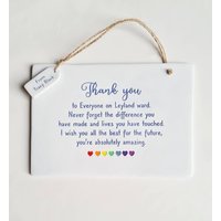 Personalisierte Benutzerdefinierte Wörter Regenbogen Danke Plakette - Einzigartiges Geschenk Für Gesundheitsarbeiter, Krankenhaus, Arzt Personalisierte Benutzerdefinierte Wörter Regenbogen Danke Plakette - Einzigartiges Geschenk Für Gesundheitsarbeiter, Krankenhaus, Arzt von LovedByPot