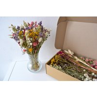 Briefkasten Getrocknete Blumen, Trockenblumenstrauß, Rustikales Dekor, Diy Blumenkasten, Konservierte Blumenarrangement, Hochzeitsdekoration von LovelyFlowerUA