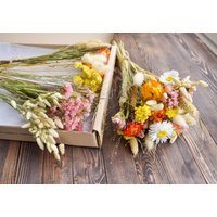 Briefkasten Getrocknete Blumen, Trockenblumenstrauß, Wohndekor, Diy Blumenkasten, Geschenk Für Frau, Konservierte Blumenstrauß, Trockenblumenstrauß von LovelyFlowerUA