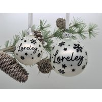 Christbaumkugel Mit Namen 6cm Oder 8cm - Glas Personalisierts Weihnachtsgeschenk Christbaumkugel Mit Namen 6cm Oder 8cm - Glas Personalisierts Weihnachtsgeschenk von LovelyLoreleyShop