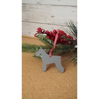 Schnauzer Christbaumschmuck, Holzhund Weihnachtsschmuck, Hundeliebhaber Geschenk, Weihnachtsstopf, Weihnachtsgeschenkidee von LovelyPerfectStyle