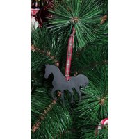 Schwarzes Pferd, Weihnachtsbaumschmuck, Holzpferd, Geschenk Für Pferdeliebhaber, Schwarzes Weihnachtsgeschenk von LovelyPerfectStyle
