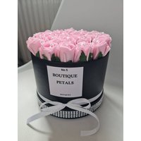 Blumen Hutschachtel, Rosen Blumenstrauß, Einweihungsparty Geschenk, Personalisiertes Heimdekoration, Dekor, Muttertag von LovelyUpcycledgoods