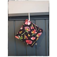 Topflappen Blumen Schwarz von LovelysewshopDE