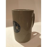 Antike Alte Kolonie Brauen Co. Boston, Mass Becher Antike Alte Kolonie Brauen Co. Boston, Mass Becher von LovewhatIdoTreasures
