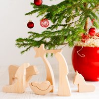 Kleine Krippe Aus Holz | Set Krippenfiguren Handgefertigte Weihnachtskrippe | 6-Teilig Weihnachtsdeko von LovingWoodCom