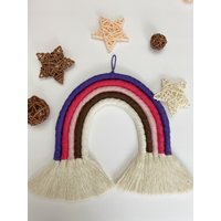 Makramee Regenbogen Quaste | Wandbehang Kinderzimmer Wanddekoration Handgemachtes Handwerk Buntes Kleines Gobelinseil Makramee Regenbogen Quaste | Wandbehang Kinderzimmer Wanddekoration Handgemachtes Handwerk Buntes Kleines Gobelinseil von LovinglyMacrame