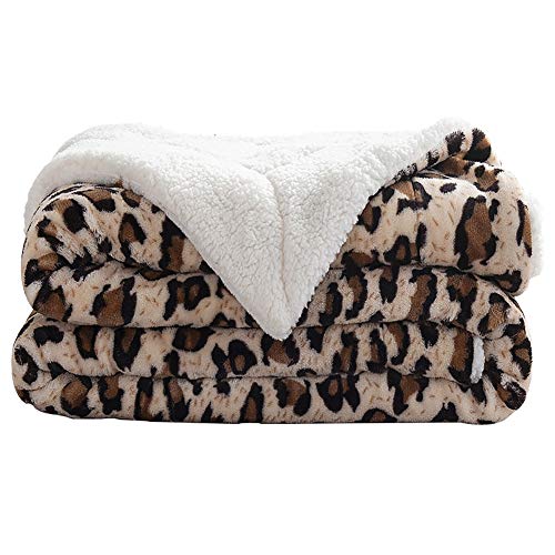 Lsimeru Kuscheldecke Lammfell 150x200 Leopardenmuster Warm Doppellagig Kuscheldecke Extra Flauschig Weich Wohndecke Lammfell Optik Sofadecke Felldecke Kuschel Decke von Lsimeru