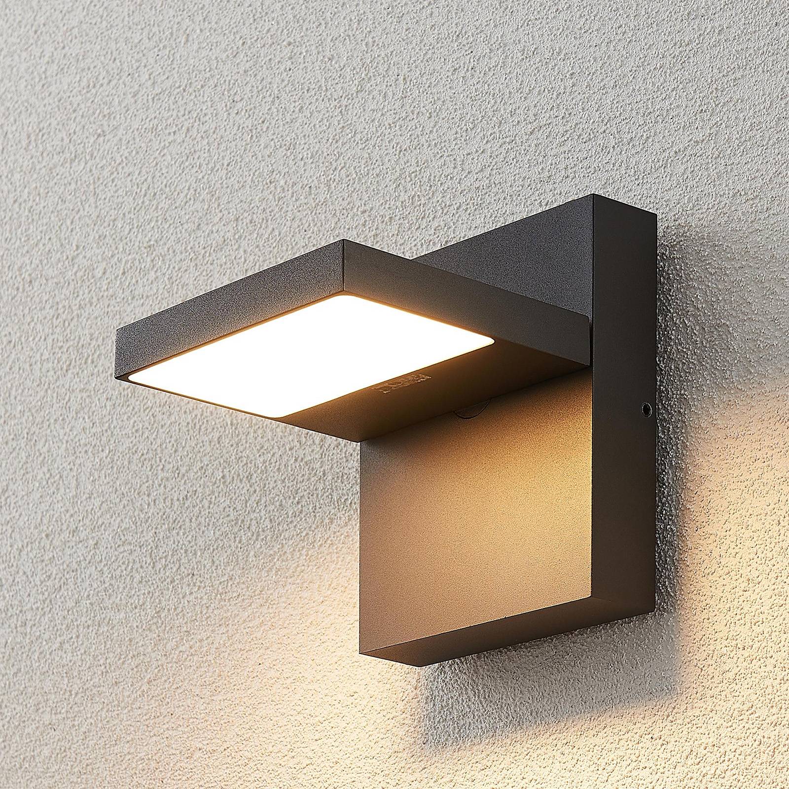 Lucande LED-Außenwandlampe Silvan, anthrazit, IP65, 14 cm Lucande LED-Außenwandlampe Silvan, anthrazit, IP65, 14 cm von LUCANDE