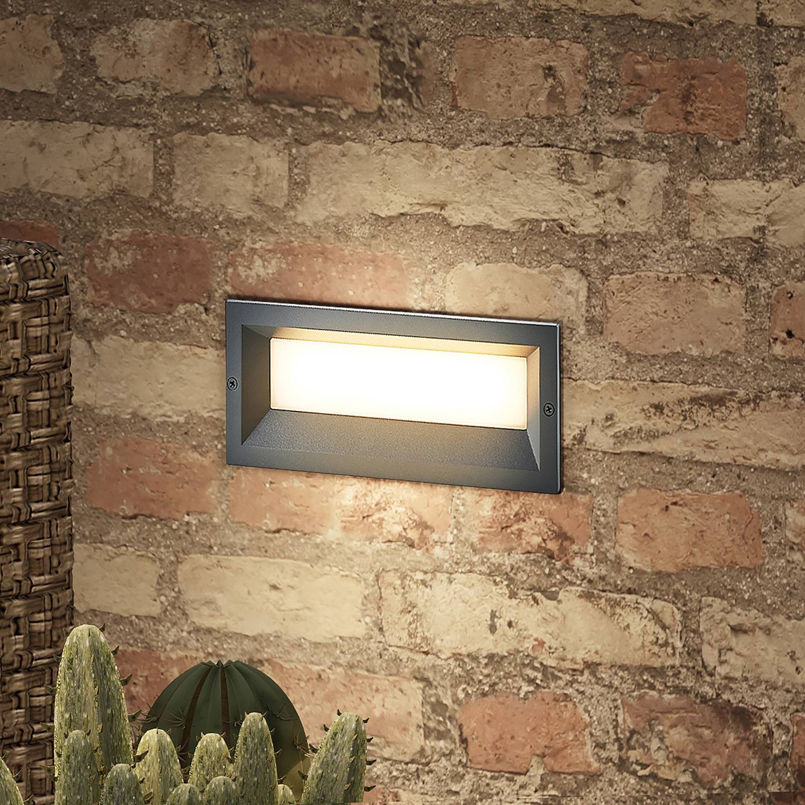 Lucande LED-Wandeinbaulampe Lachlain, anthrazit, 25 cm, IP65 von LUCANDE