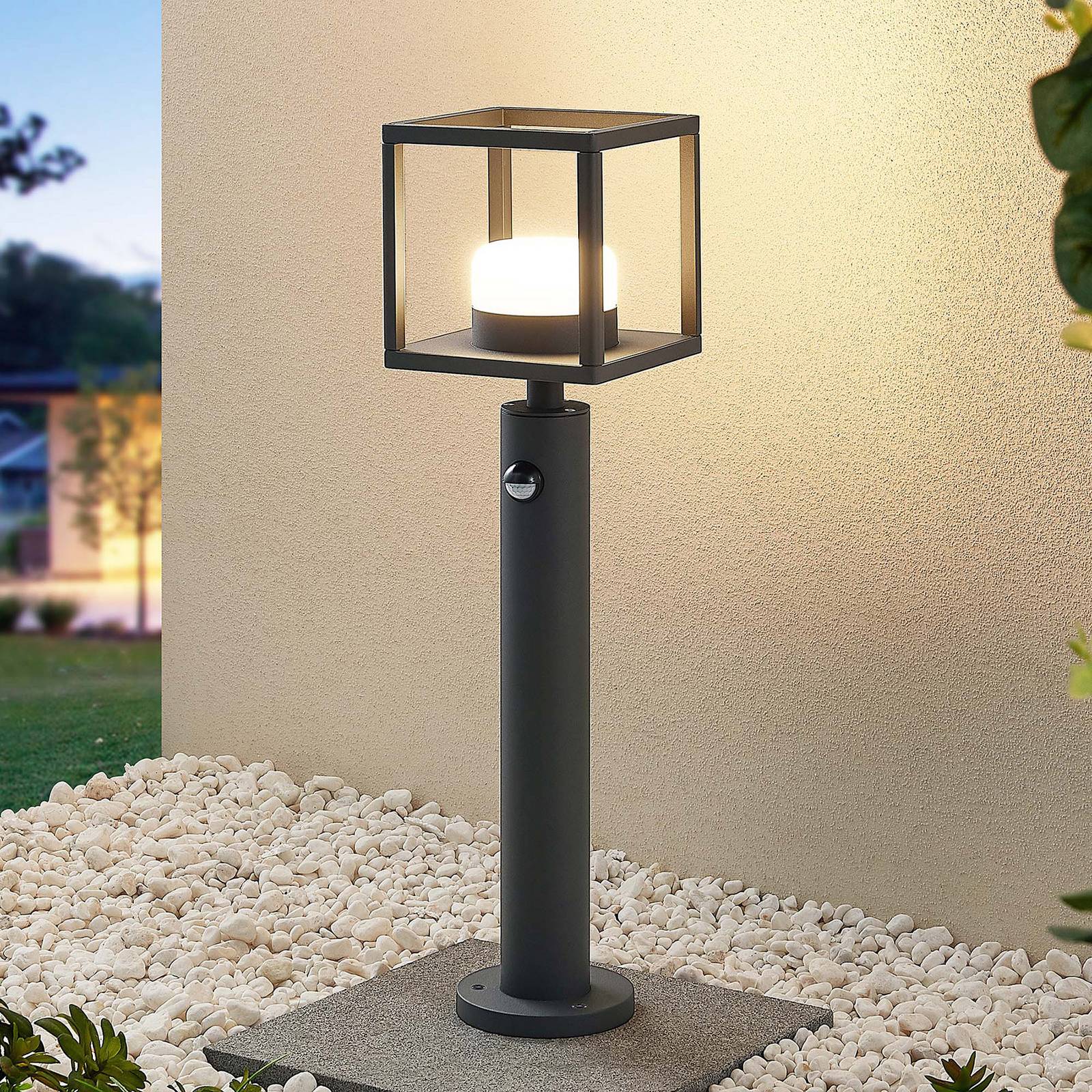 Lucande Wegeleuchte Timio, 60cm, Bewegungsmelder, GX53, IP44 von LUCANDE