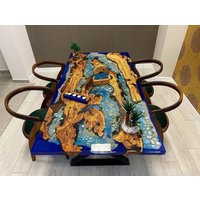 Spezialanfertigung Olivenholz Flussblau Beige Türkis Aquarium Epoxy Tisch-Harz Tisch-Esstisch-Kaffeetisch-Ozeantisch-Meer-%100 Handmade von LucarellaWoods