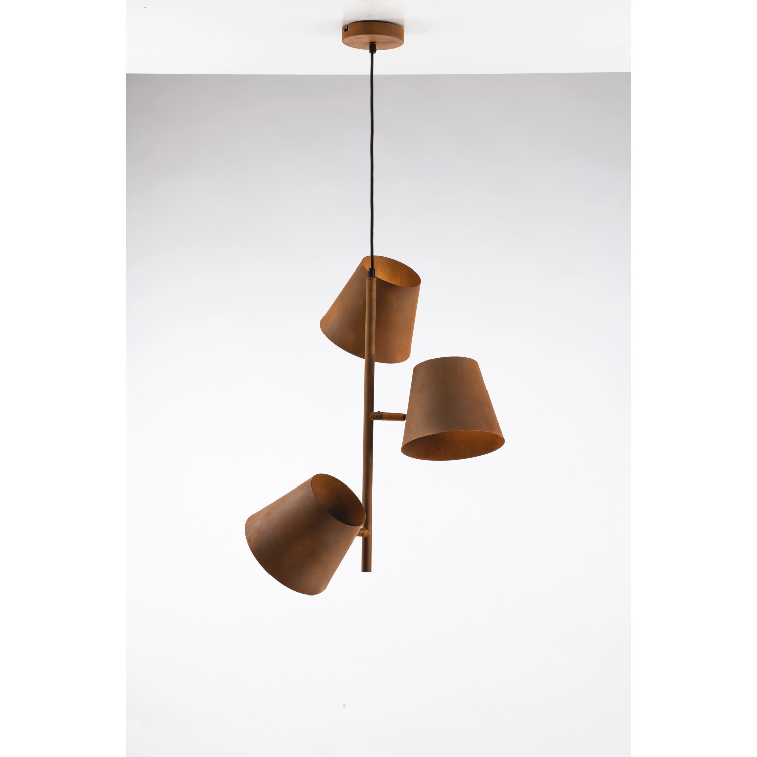 Luce Design Pendelleuchte Colt 3-flammig Edelrost Ø 49 cm von Luce Design