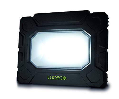 Luceco LED Arbeitsleuchte 50 Watt, 5200 Lumen Arbeitslicht mit Steckdosen, Scheinwerfer IP54 Wasserfeste, Schwarz/Grün, LWOS50BG3EU-EU Luceco LED Arbeitsleuchte 50 Watt, 5200 Lumen Arbeitslicht mit Steckdosen, Scheinwerfer IP54 Wasserfeste, Schwarz/Grün, LWOS50BG3EU-EU von Luceco