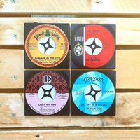 Schallplatten Untersetzer Set Musikliebhaber Geschenk, 4Er Set von LuckyElephantGR