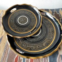 Vintage Handbemalte Runde Holztabletts Mit Griffen von LuckySquirrelShop