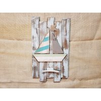 Segelboot-Zeichen Mit Klampe Haken von LucyAndNellies