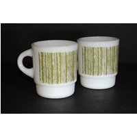 2Er Set Fire King Grün Streifen Becher Stacking C Griff Kaffeebecher Teetasse Milchglas Anker Hocking von LucysMidCentury
