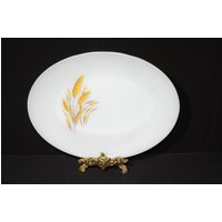 Fire King Servierplatte Golden Weizen Milchglas Ernte Vintage 1960Er Jahre Classic 12 X 9 Fire King Servierplatte Golden Weizen Milchglas Ernte Vintage 1960Er Jahre Classic 12 X 9 von LucysMidCentury