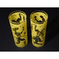Set Mit 2 Dominion Tumbler Collins Gläsern Boho Tanzender Mann Auf Der Einen Seite Frau Anderen in Ausgezeichnetem Zustand Gelbes Glas von LucysMidCentury