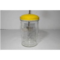 Vintage Retro Androck 1970Er Jahre Gelber Obst Nuss Zerkleinerer Küchen Aus Klarem Glas Mit Gelbem Metall Aufsatz von LucysMidCentury